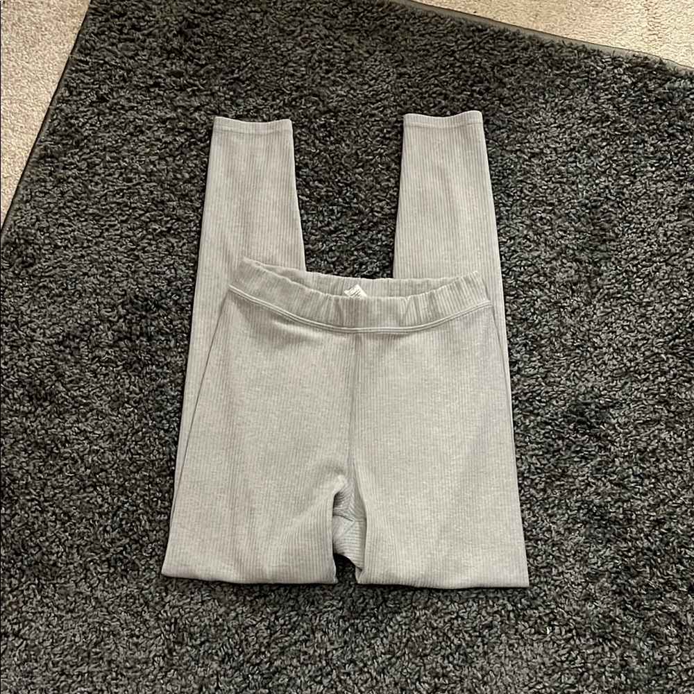 Alo Yoga leggings